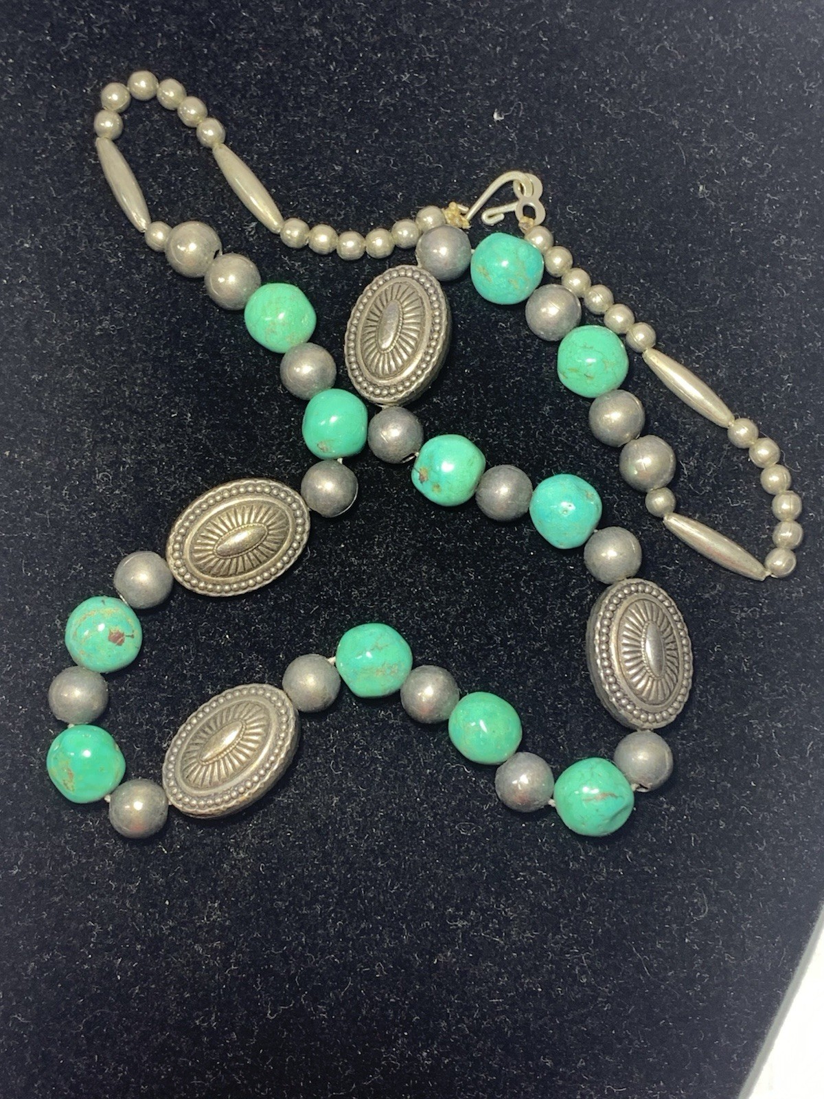 Use Silver Plate And Turquoise Beads Necklace