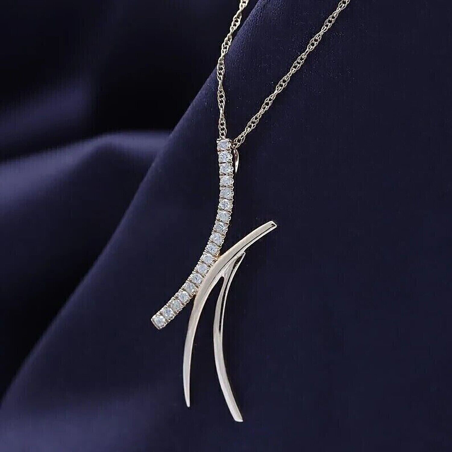 Round Cut Simulated Diamond Stunning Women’s Charm Pendant 14k White Gold Plated