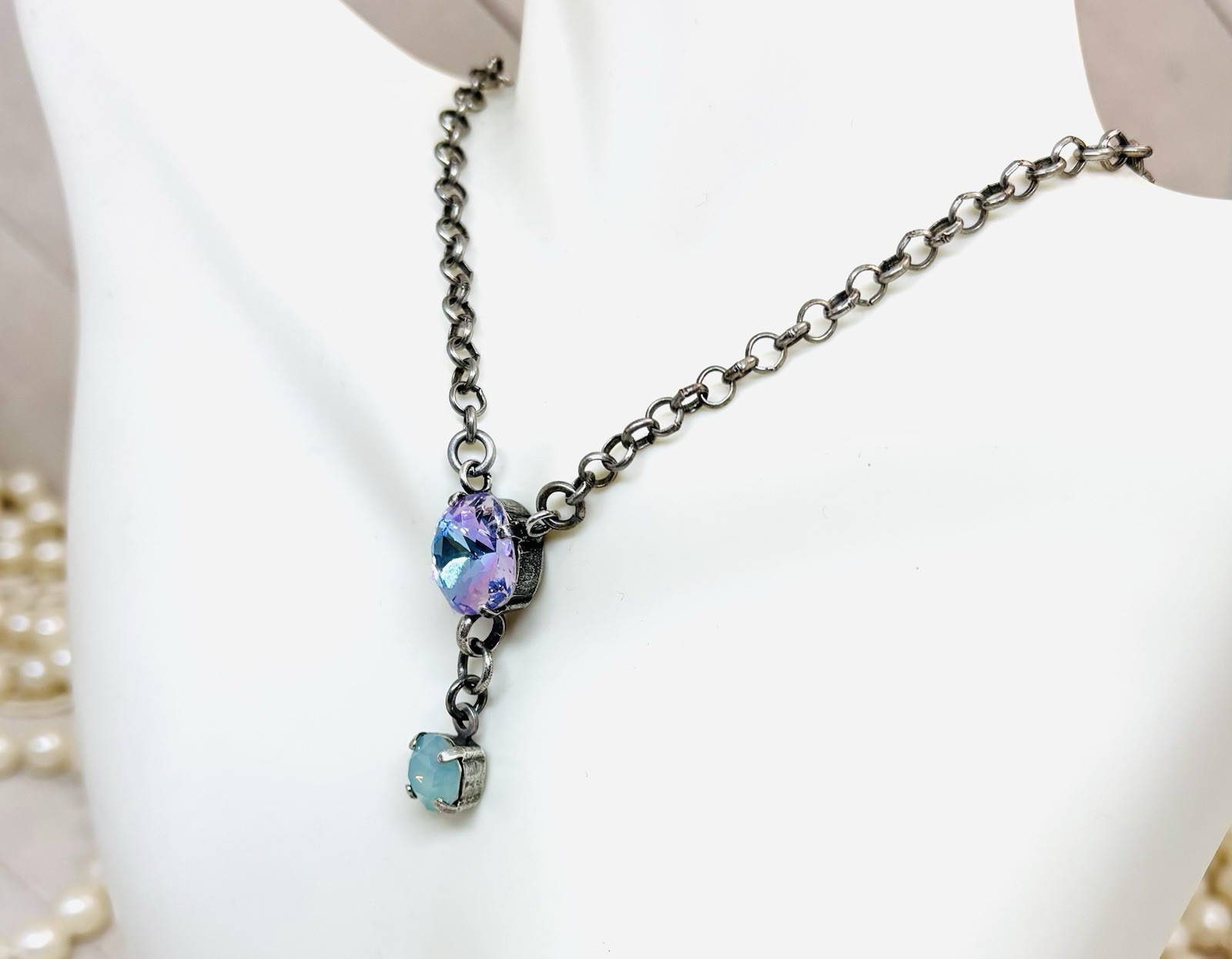 12mm Silver Plated Vitrail Light Lavender Cushion Cut Crystal Cup Chain Pendant