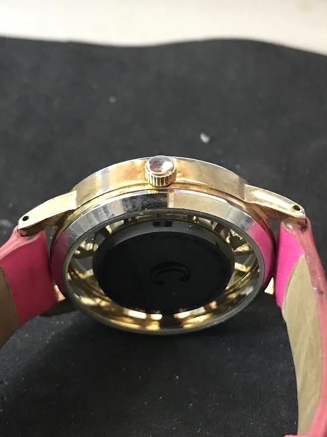 Fashion 37mm Transparent Dial Quartz Analog Women’s Watch New Battery (#1451)