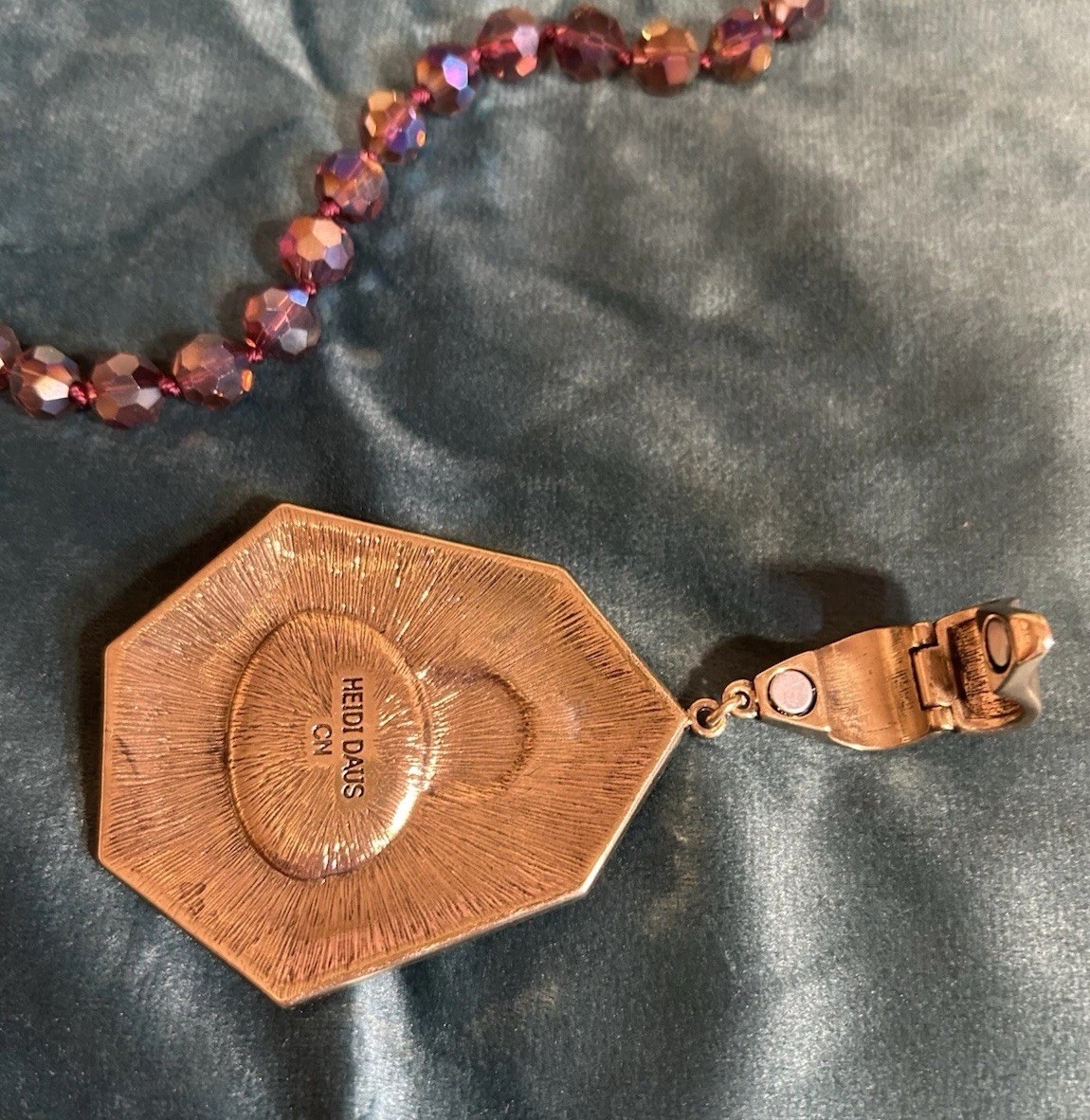 Heidi Daus “Well Connect” Swarovski Merlot Crystal Pendant Glass Beads Necklace
