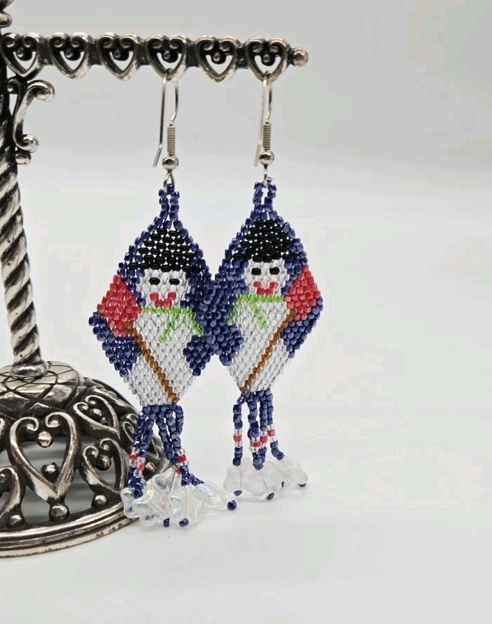 Snowman Seed Beaded Earrings Christmas Gift Party Handmade Festive 3.75 in
