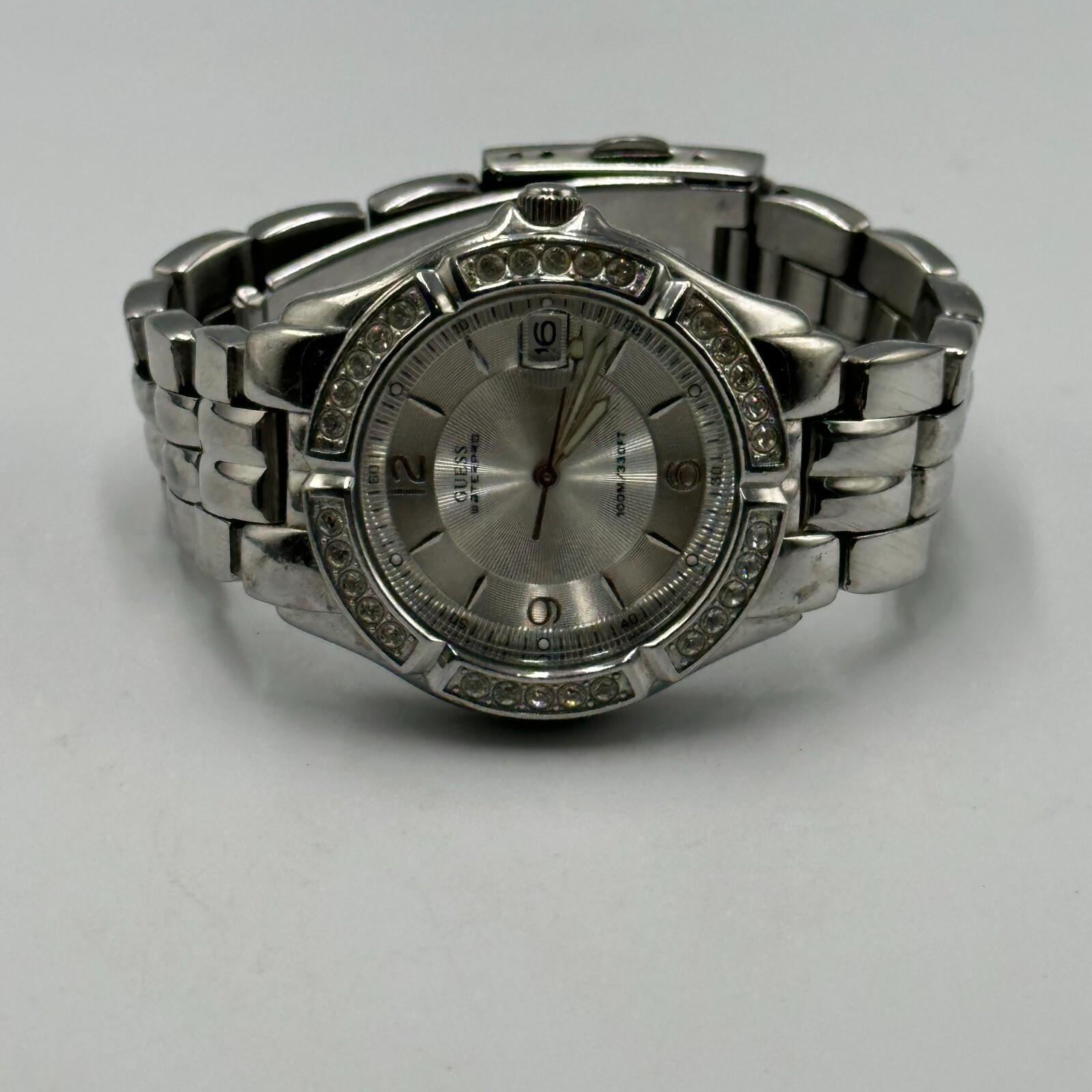 Guess Waterpro Watch Women Silver Tone Crystal Bezel Date Window 34MM Dial 6.25″