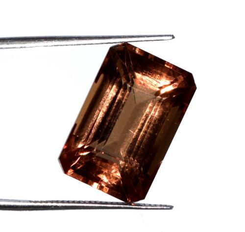 Certified 6.70 Ct Natural Emerald Cut Zultanite Color Changing Loose Gemstone