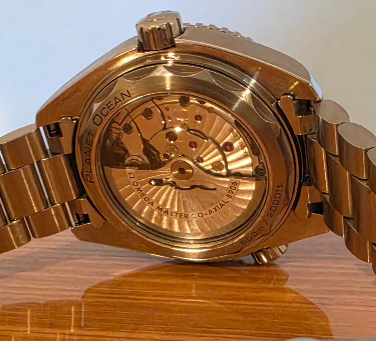 OMEGA Seamaster Planet Ocean 600M 215.30.44.22.01.001