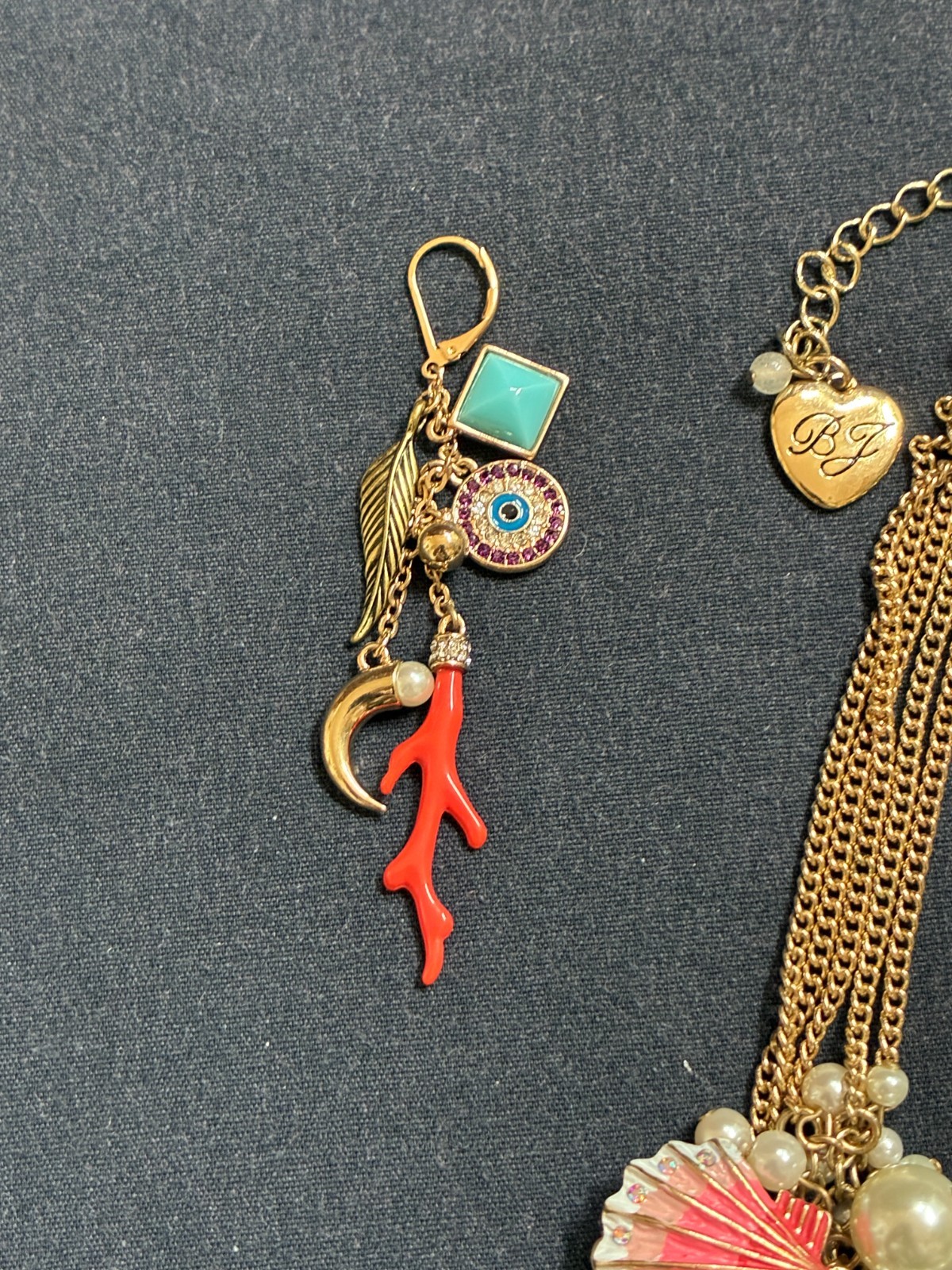 Betsey Johnson Necklace & Earrings Set Nautical Theme Sea Horse Shells BJ103