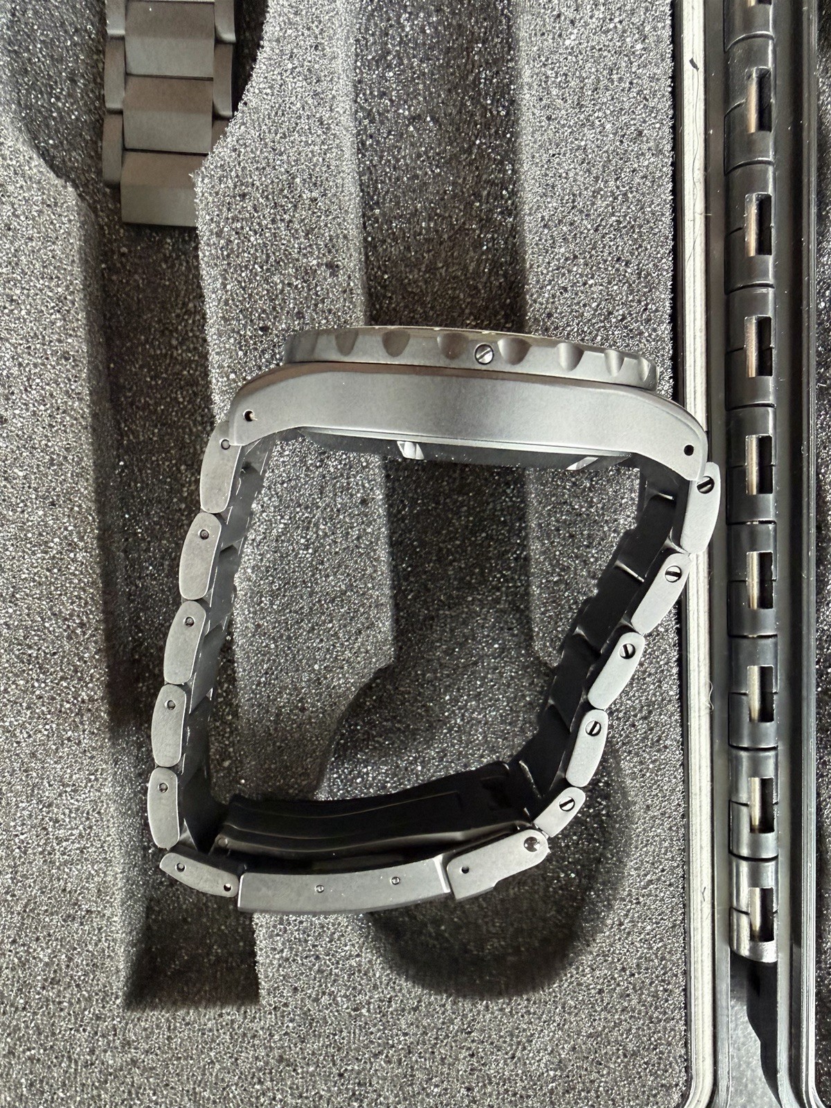Sangin Instruments Professional Polar DLC Matte GMT