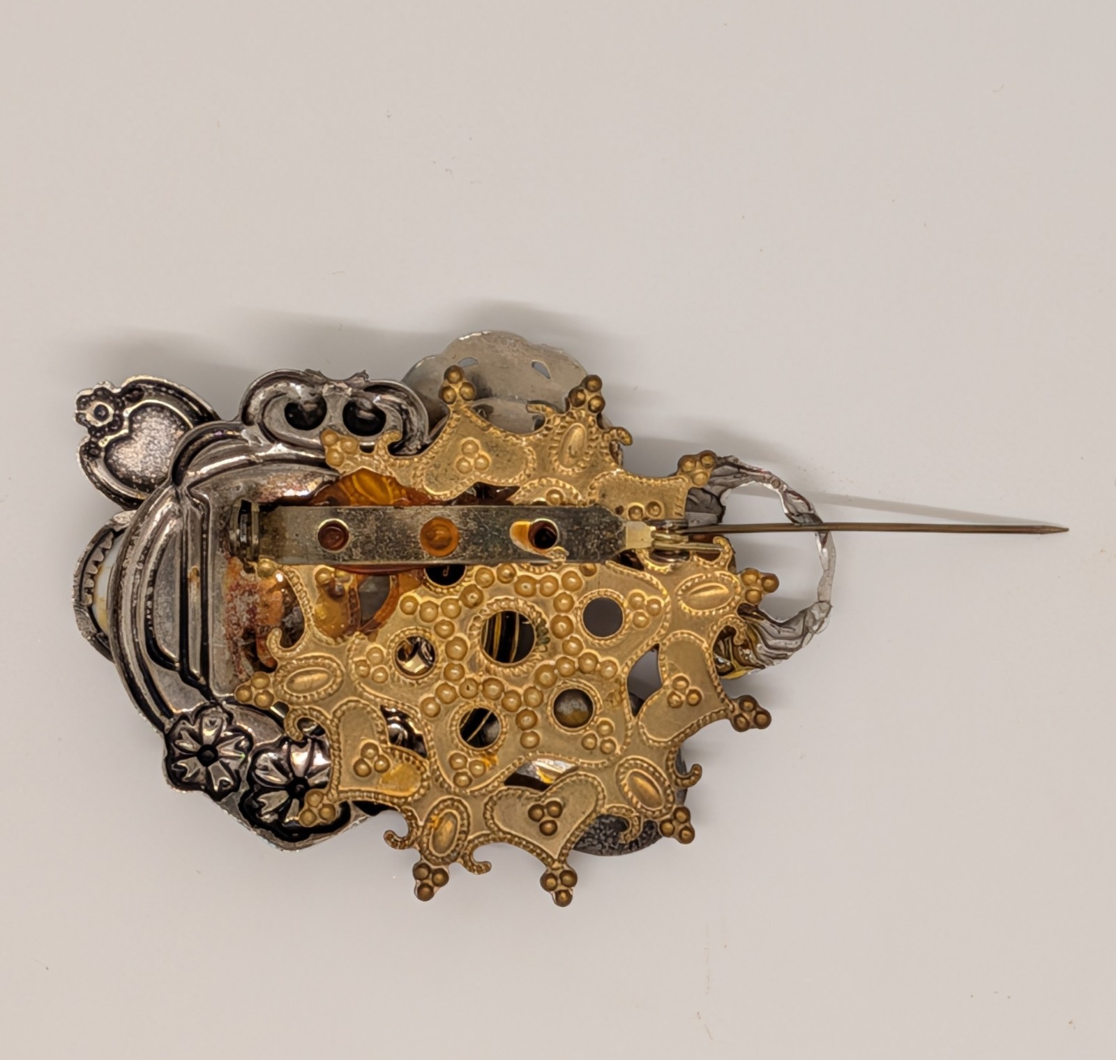 Mixed Metal Brooch Pin, Gold & Silver Tone Assemblage Design – VTG