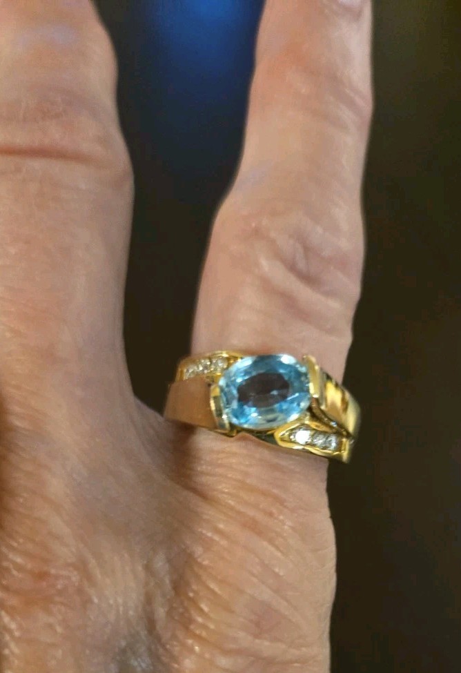 VTG 14K Solid Yellow Gold Natural Blue Zircon Ring with 6 Diamonds Size 5 ESTATE
