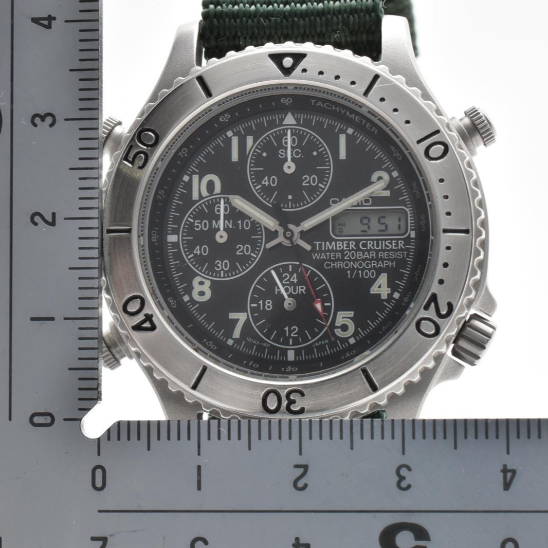 Casio Timber Cruiser TIC-4 Quartz Chronograph Near MINT Black Dial 38mm Green
