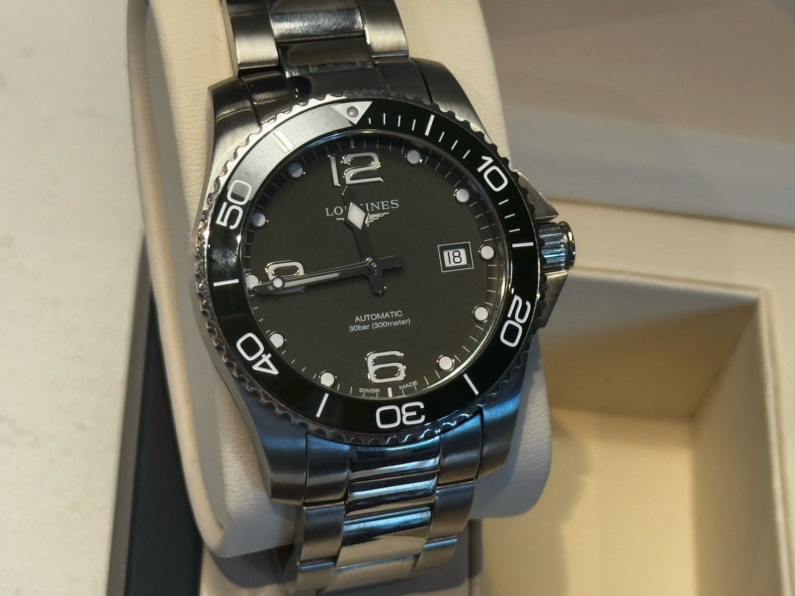 Longines Hydroconquest Automatic Green 41 mm L37814069. IN AMAZING SHAPE!