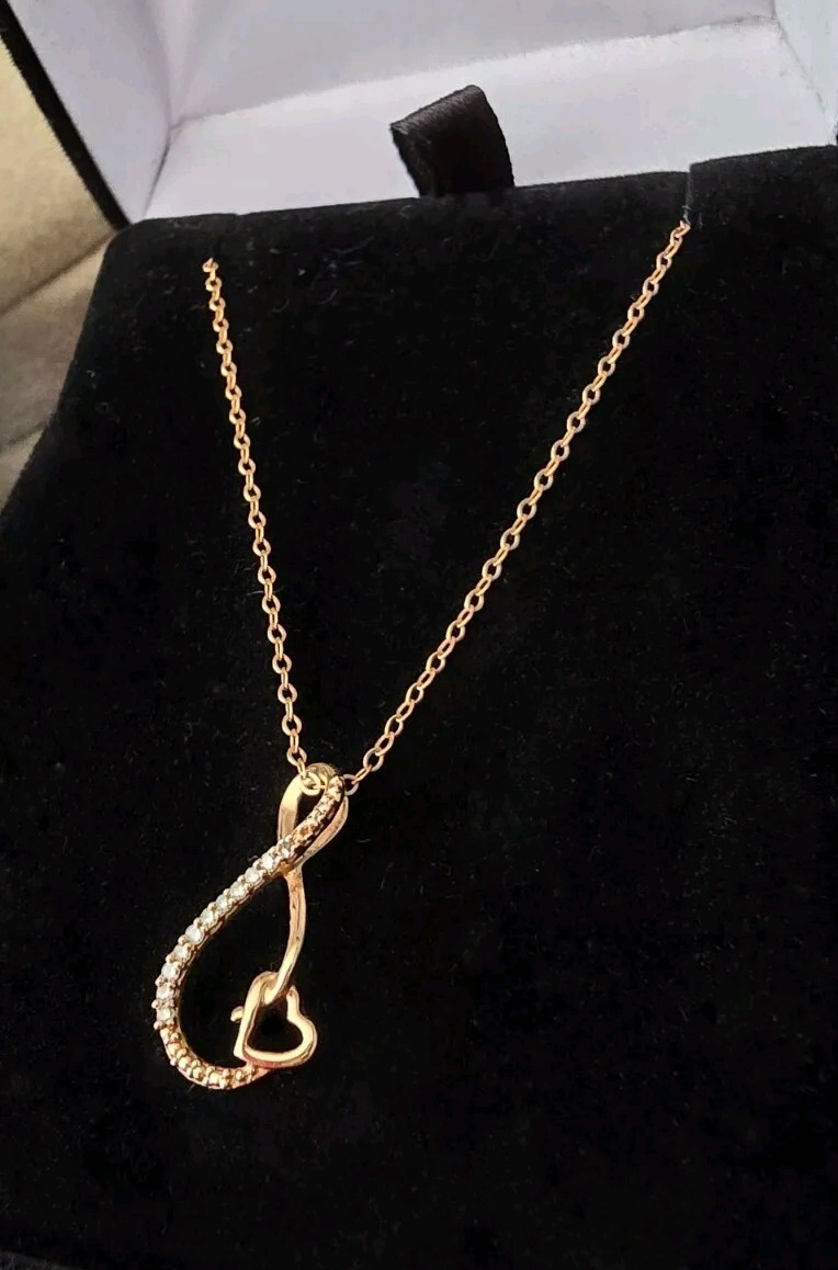 $400 Kay Jewelers 10k Rose Gold diamond Infinity Heart Pendant necklace zales