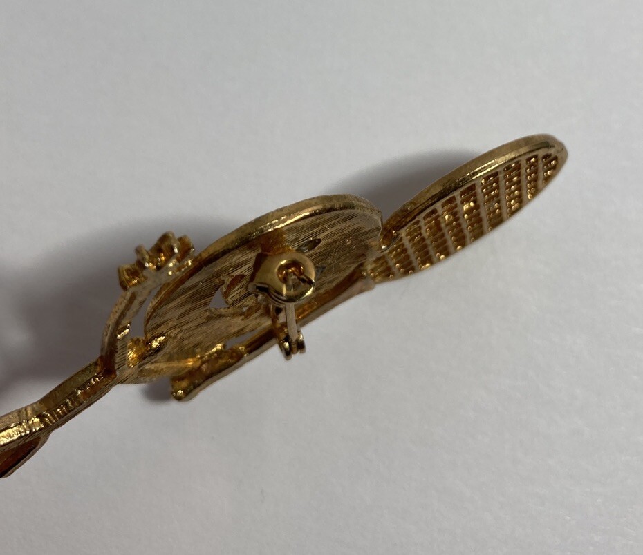 Tennis Racket Player Pin Brooch Anthropomorphic Blue Rhinestone Eyes