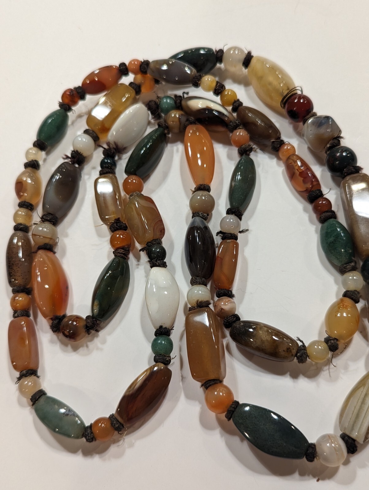 Semi Precious Polished Agate 54″ Necklace Hand Knotted Southeast Asia VNTG 1960s