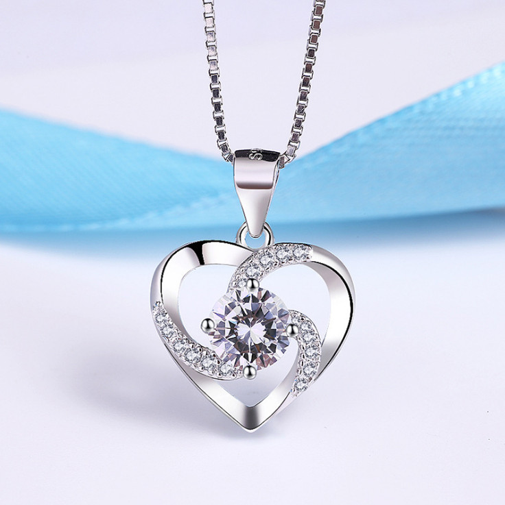 18″ Sterling Silver Diamante Zirconia Heart Love Pendant Necklace Gift Box A2