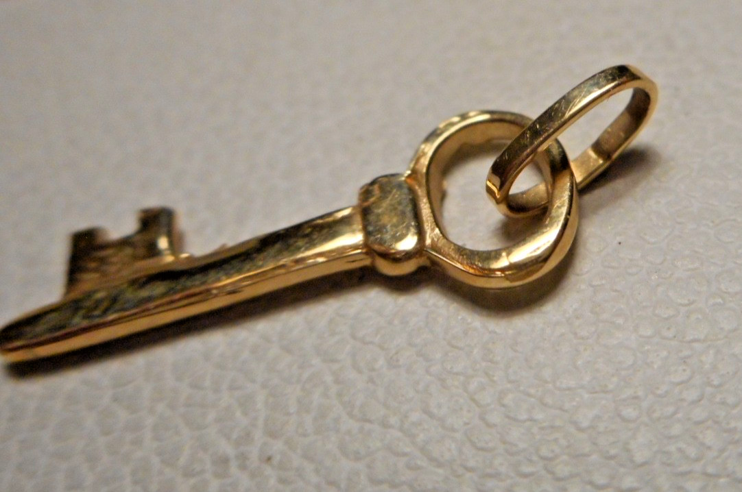 Tiny Vintage 14K Yellow Gold Key Charm or Pendant 0.5g