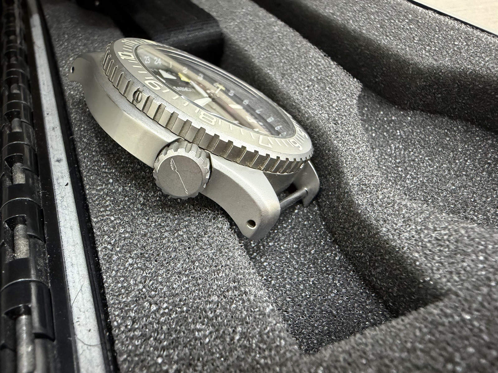 Sangin Instruments Kinetic II Pilot GMT Watch NATO Strap