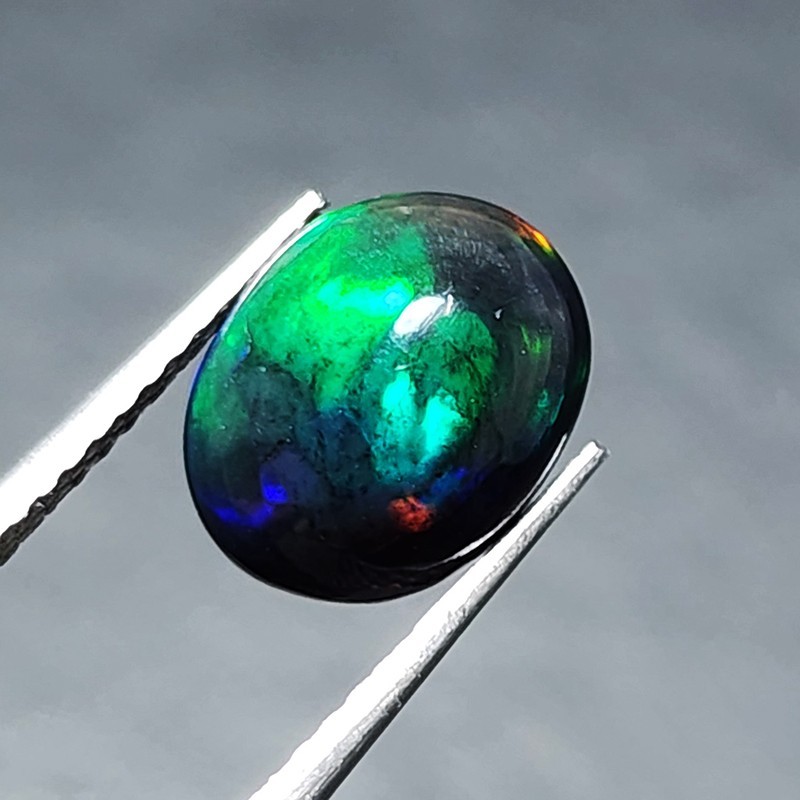 Natural Welo Black Opal Ethiopia Oval Cabochon Vivid Blue Green Fire 1.30Ct Gem