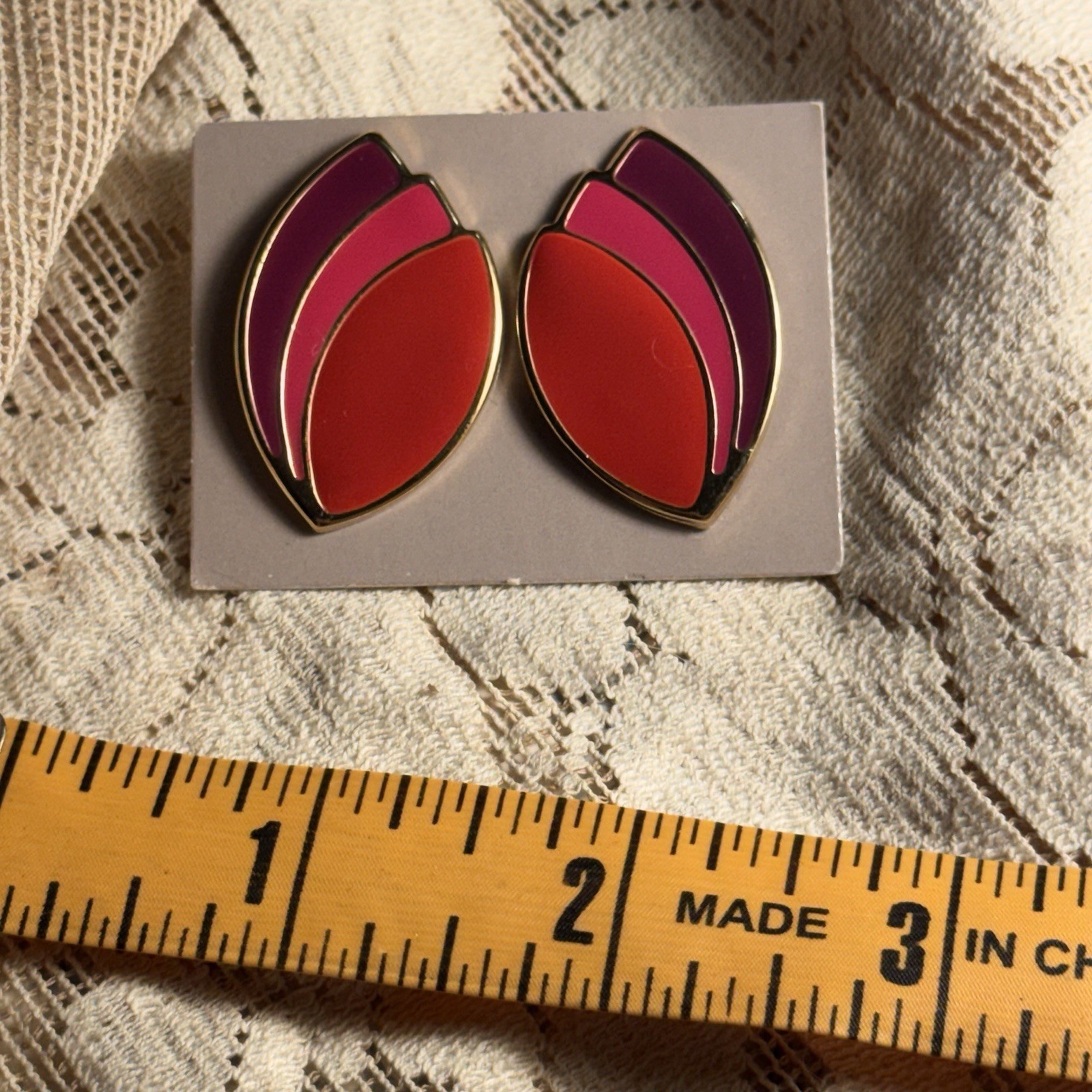 Vintage Avon Paradise Colors Pierced Earrings 1987 Pink Purple Enamel NOS Box