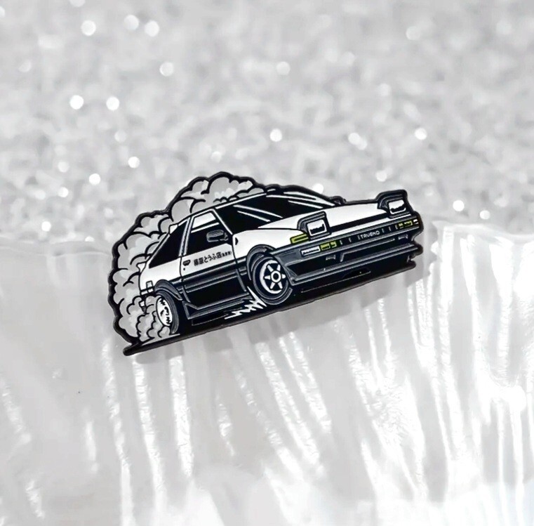 Anime Cartoon Initial D Fujiwara Takumi AE86 Car Enamel Metal Badge Pin