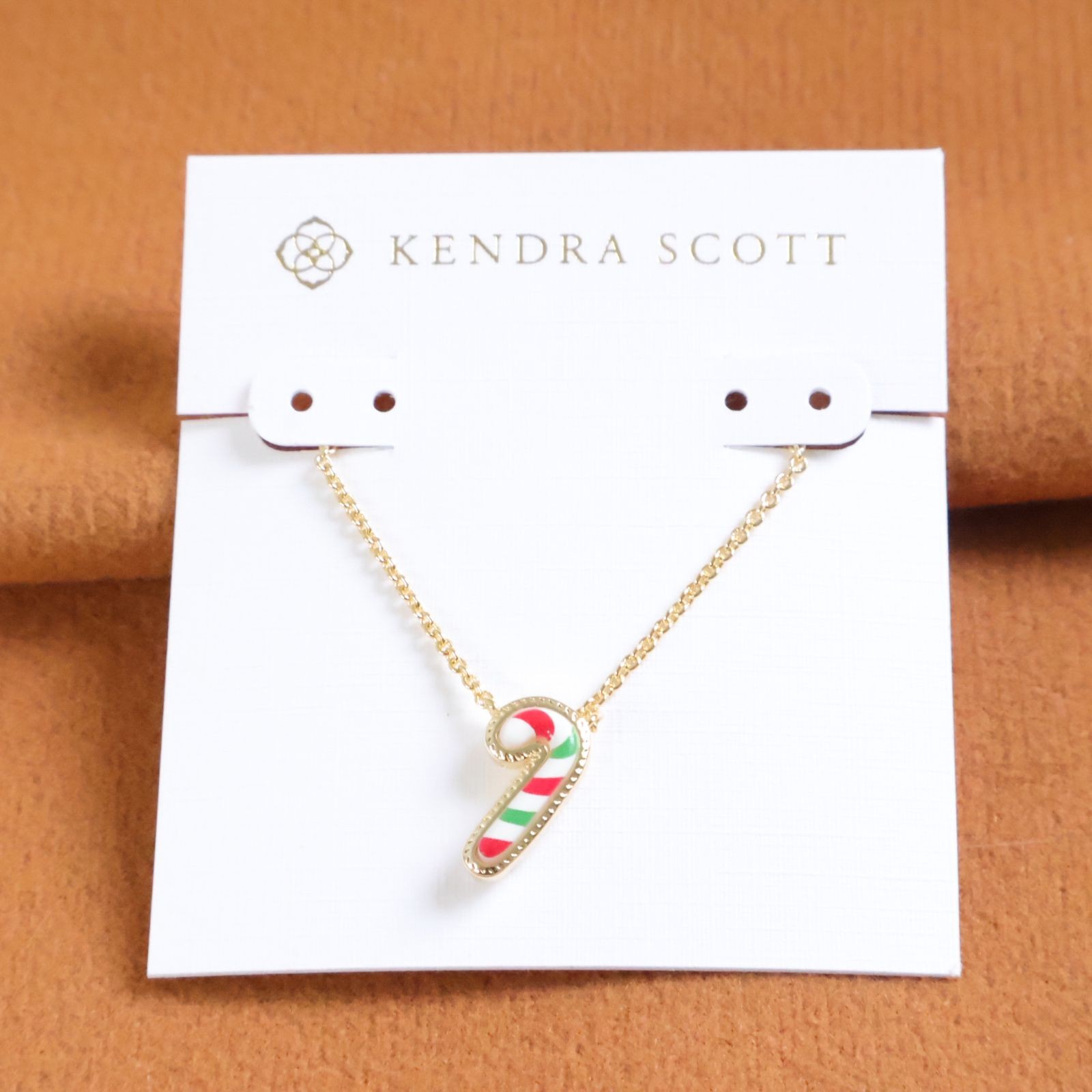 Kendra Scott | Candy Cane – Gold Short Pendant Necklace