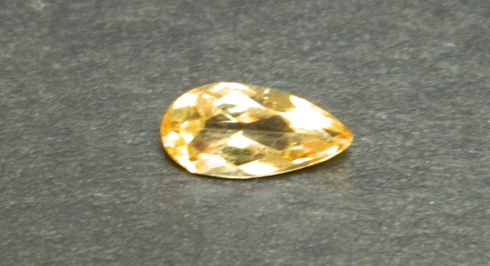 Imperial Topaz 1.06 Ct Clarity VS Pear Cut Natural Golden Brazil I023