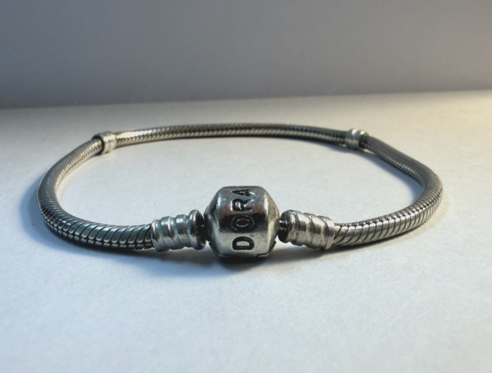 Authentic Pandora Sterling Silver Barrel Clasp Bracelet 8.2″ #590702HV [066DUR]