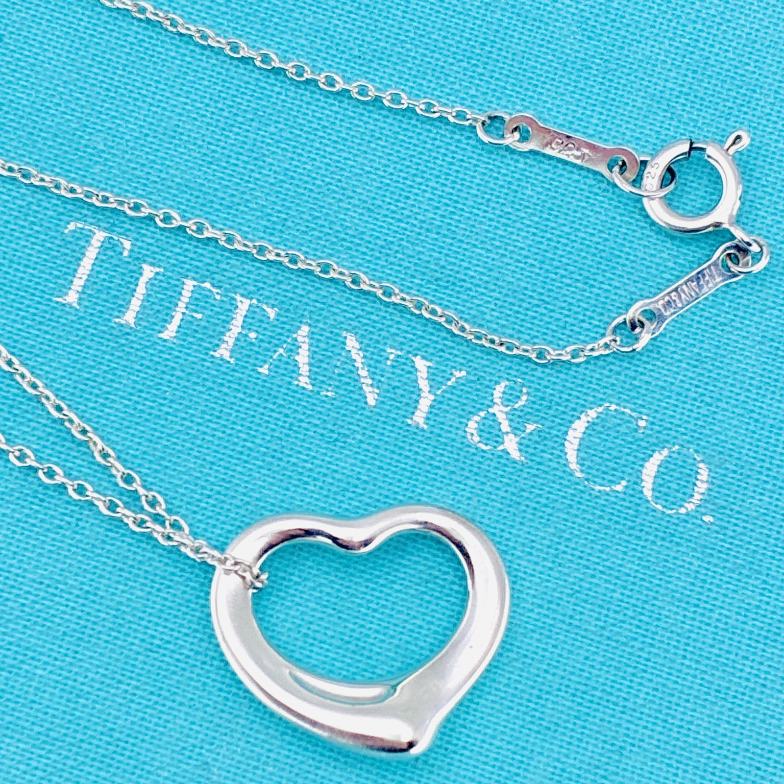 Tiffany & Co. Small Open Heart Pendant Necklace Elsa Peretti Sterling Silver925