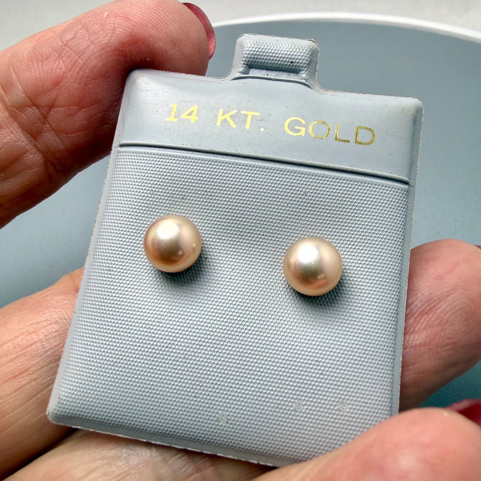 14K Yellow Gold 6.4mm Peach Freshwater Pearl Earrings 1.1 gram