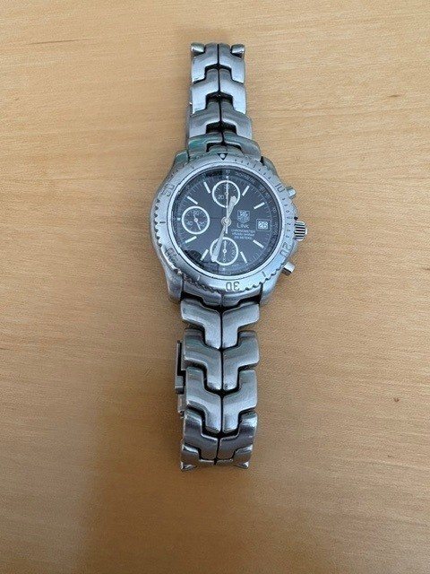 TAG Heuer Link Men’s Black Watch – CT5111 – Used in good condition with box