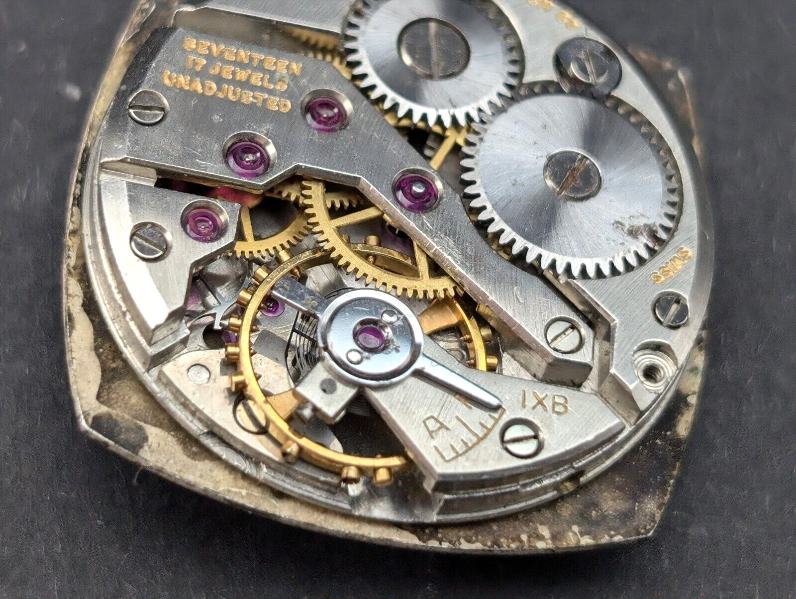 Vintage RECTA Watch Co Rounded Square Art Deco 20mm Movement for PARTS or REPAIR
