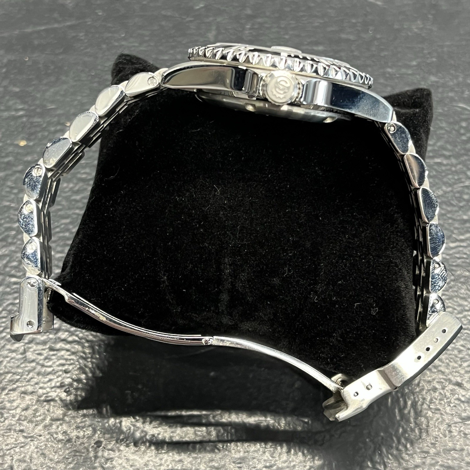 Steinhart Ocean One 39 Black Swiss Automatic Diver Watch