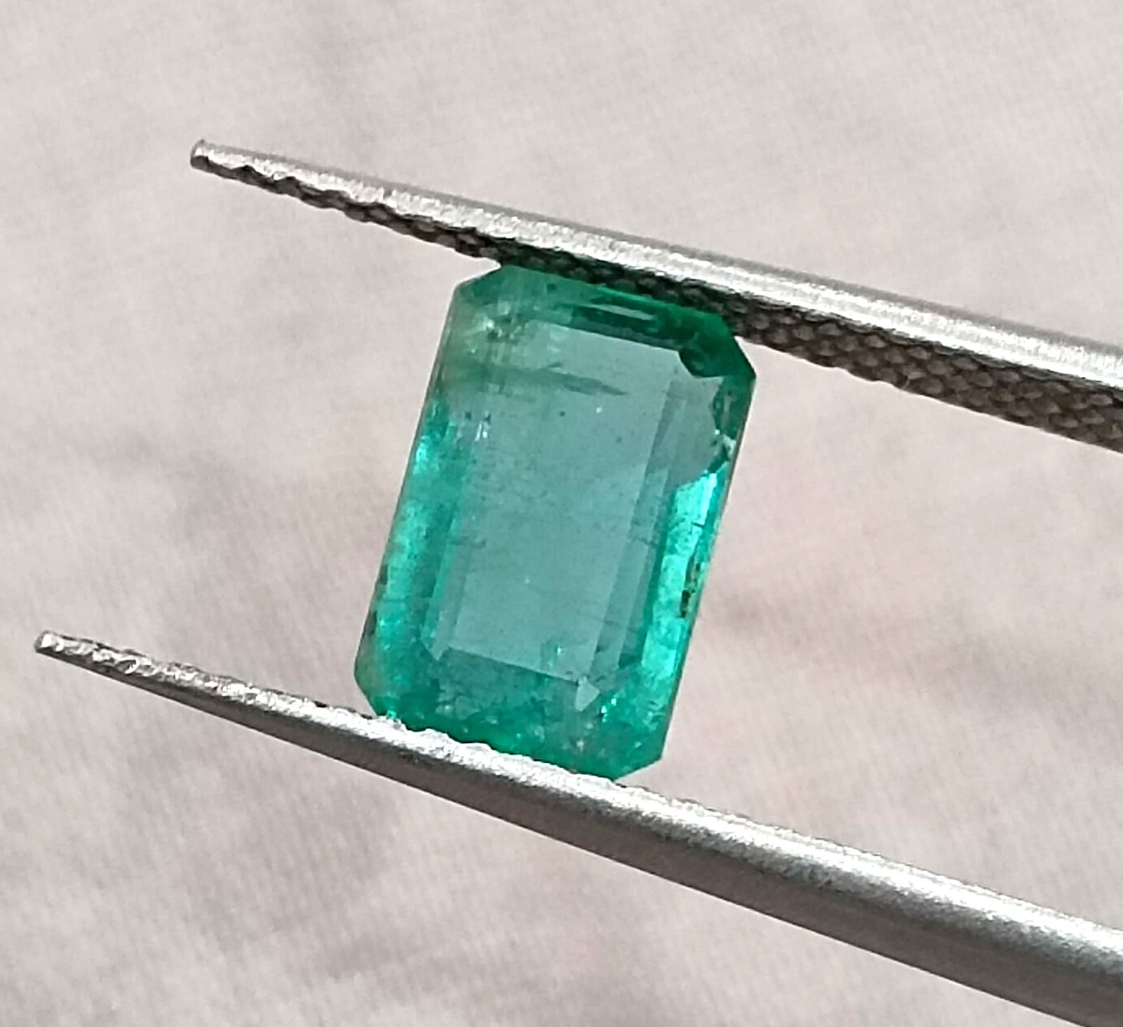 1.83ct Natural Emerald GSI Certified Octagon Cut Medium Green Zambian Gemstone
