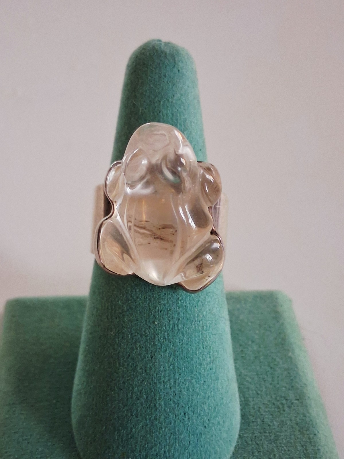 Hand Carved Rock Crystal Quartz Frog Statement Ring Size 10 Sterling Silver NIB