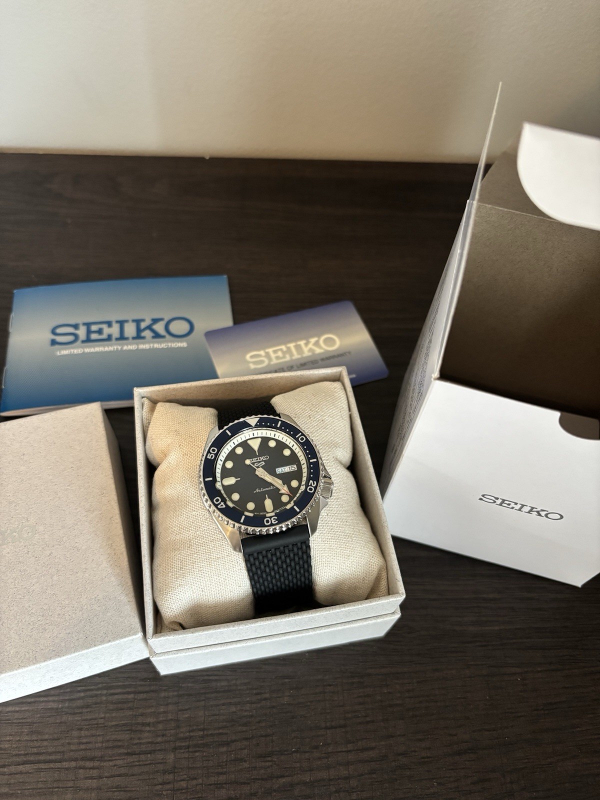 Seiko Men’s 5 Sports Automatic Sport Diver Watch Blue
