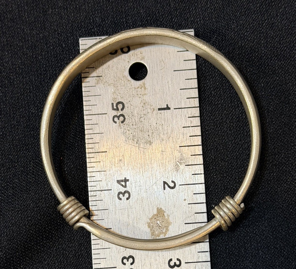 Hmong Hill Tribe Unisex Silver Bracelet Fish Lotus Design (46+ grams)