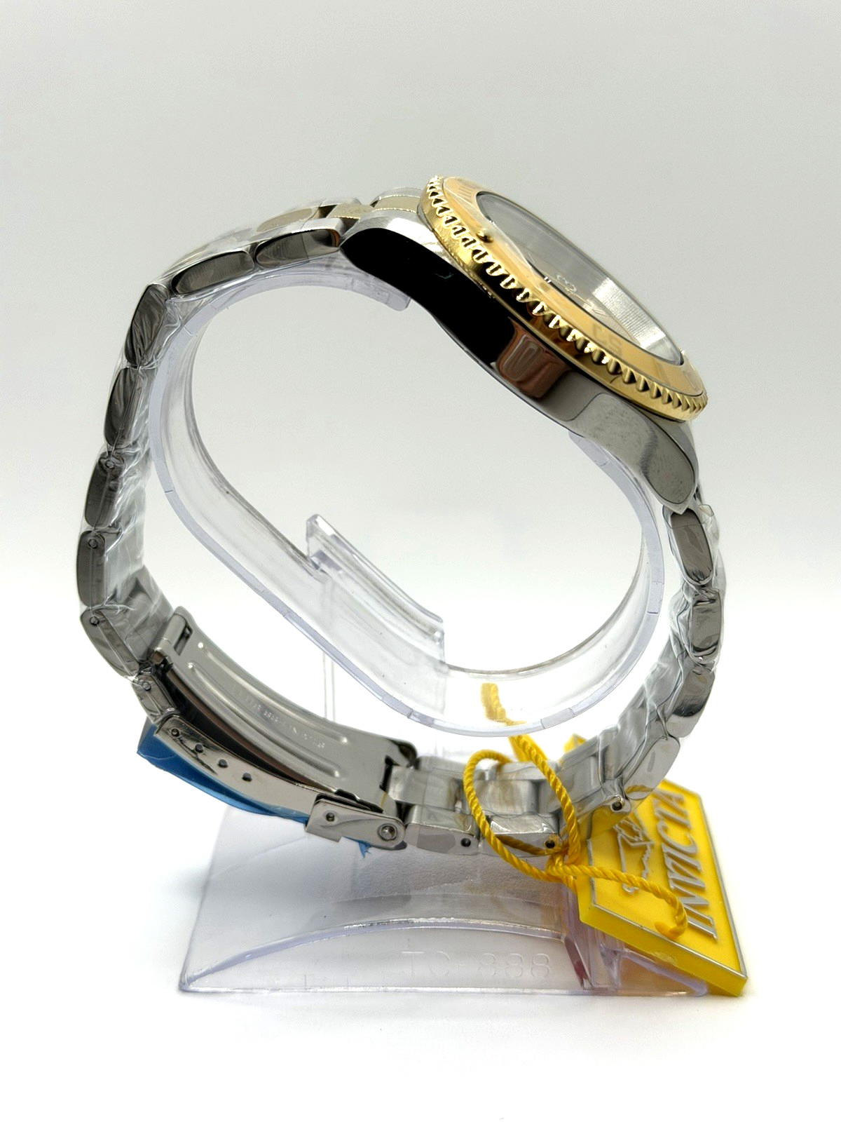 69725-Invicta Specialty Men’s Watch-41mm Silver, Gold.