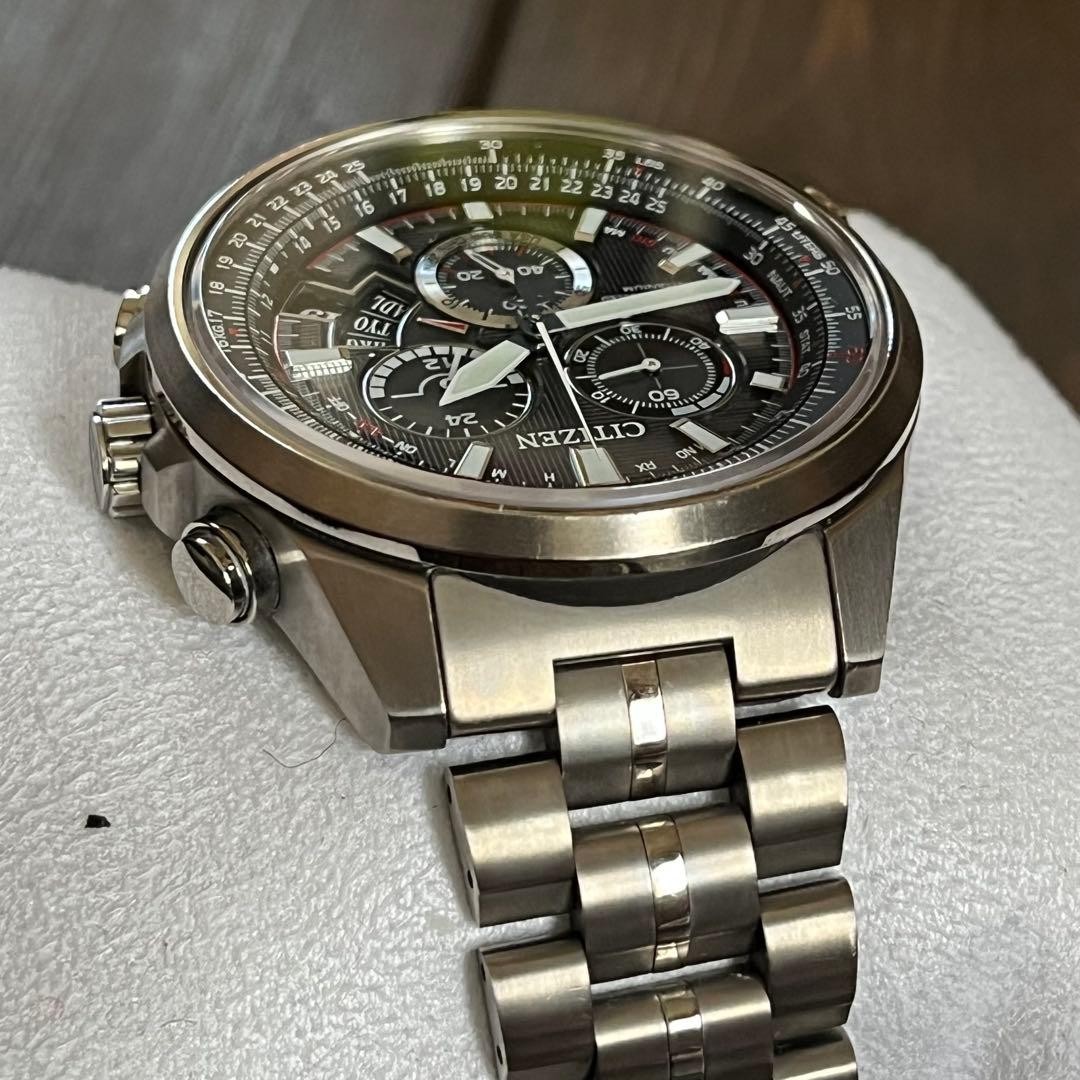Junk Citizen Eco Drive Radio Chronograph Titanium Watch 18cm 7.09in BY0120