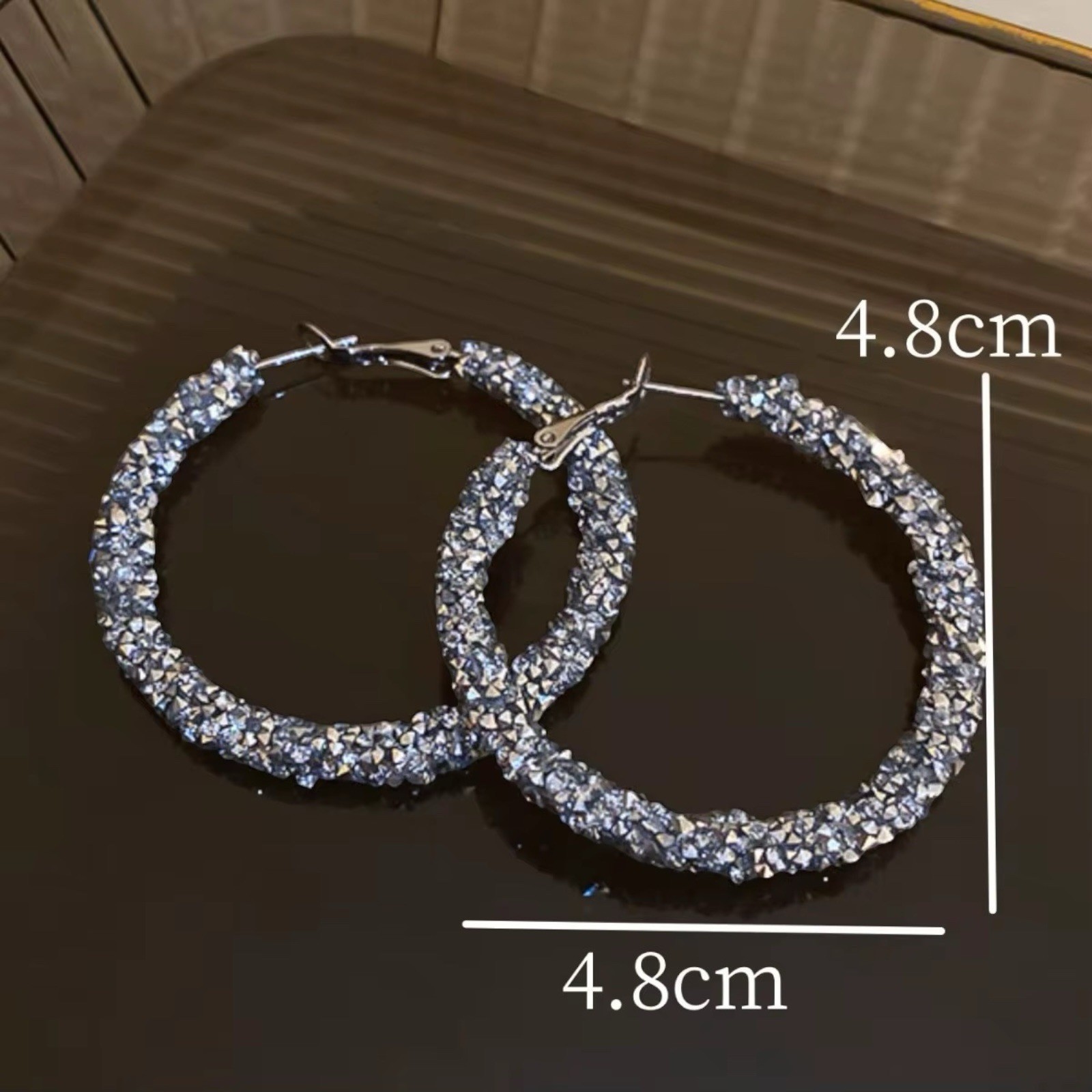 925 Sterling Silver Women Elegant U-Shaped Medium Size Hoop Earrings A23