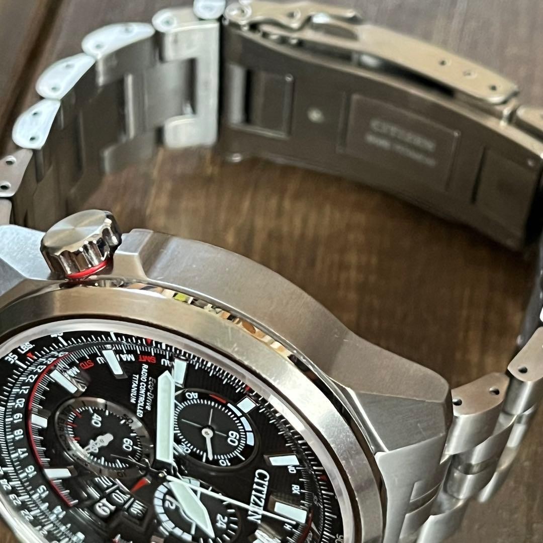 Junk Citizen Eco Drive Radio Chronograph Titanium Watch 18cm 7.09in BY0120