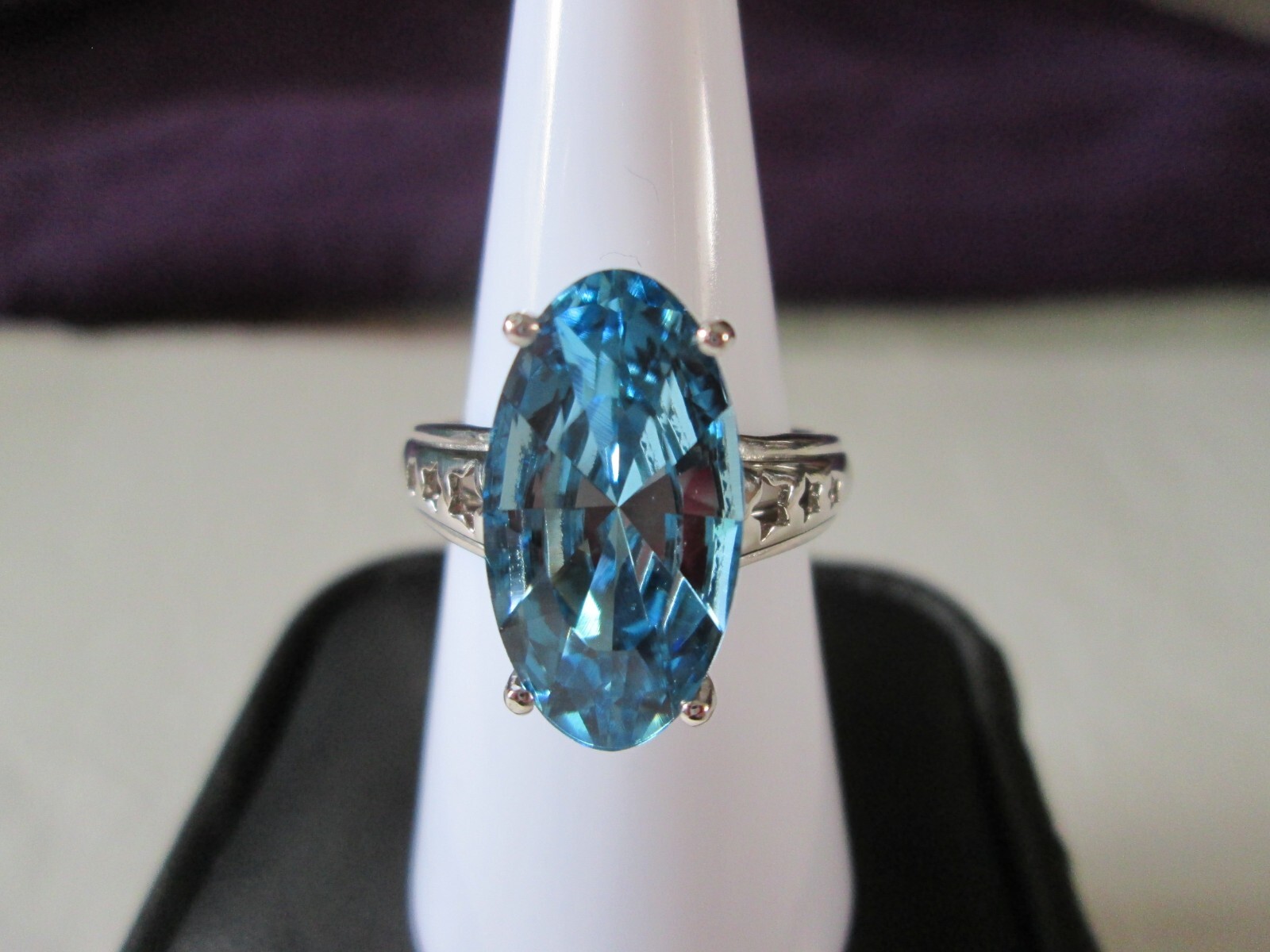 Aquamarine Crystal from Swarovski Platinum over Sterling Ring (Sz 7) 4.41 cts