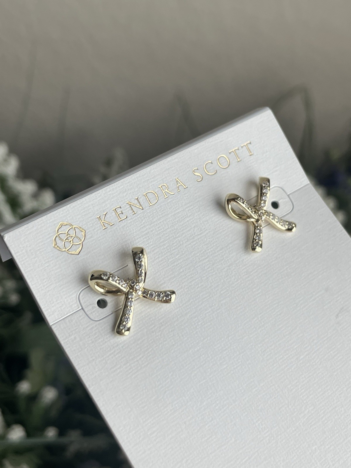 Kendra Scott Gold Tone Sasha Stud Earrings Bow Design Clear Crystals New W/ Tag