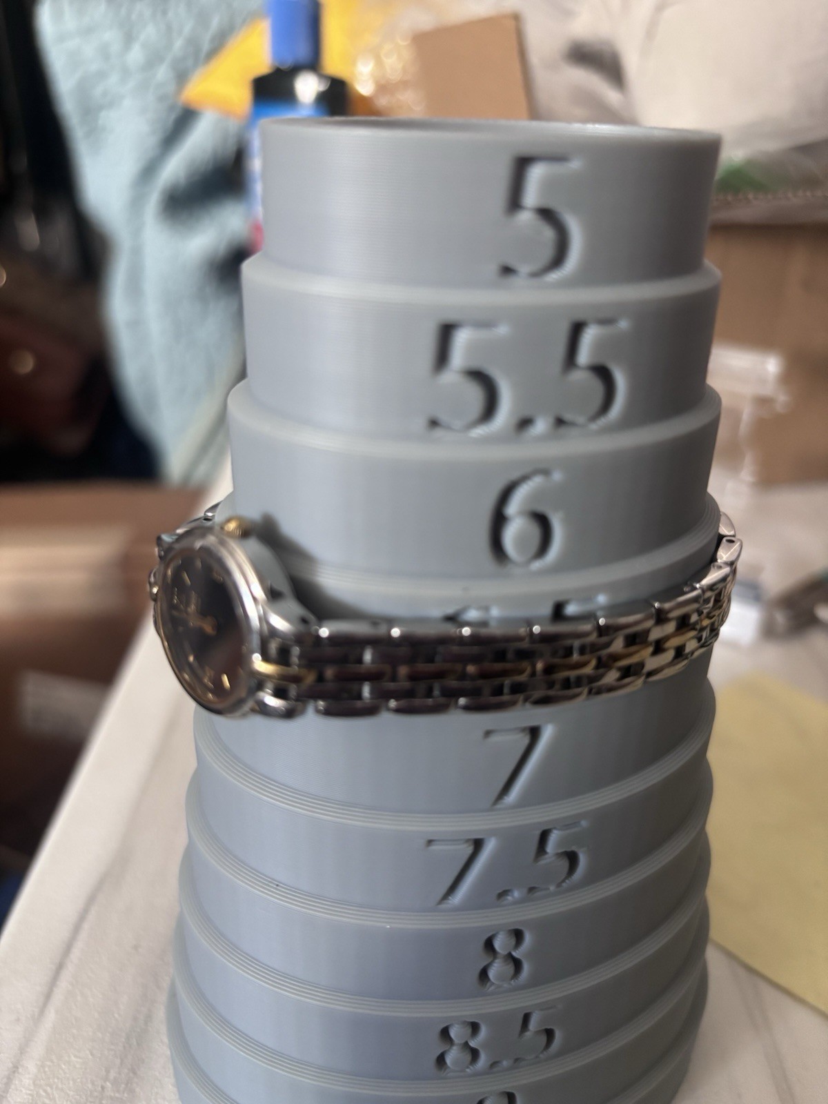 Citizen Eco-Drive Women’s 20mm Round Silver Tone Bracelet Watch Black Dial