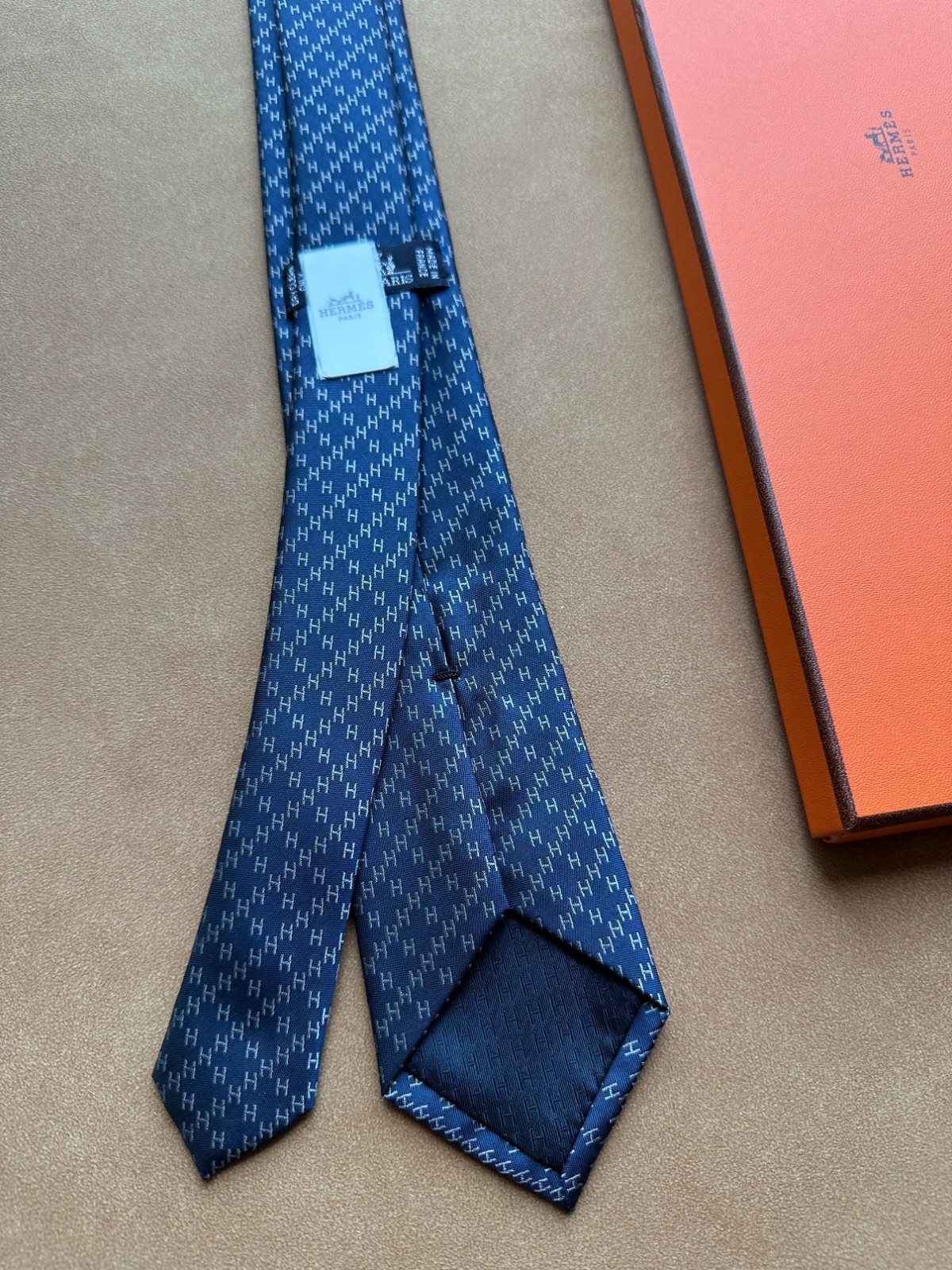 Hermès Paris H en Biais Blue Silk Jacquard Tie Micro H Logo NWT