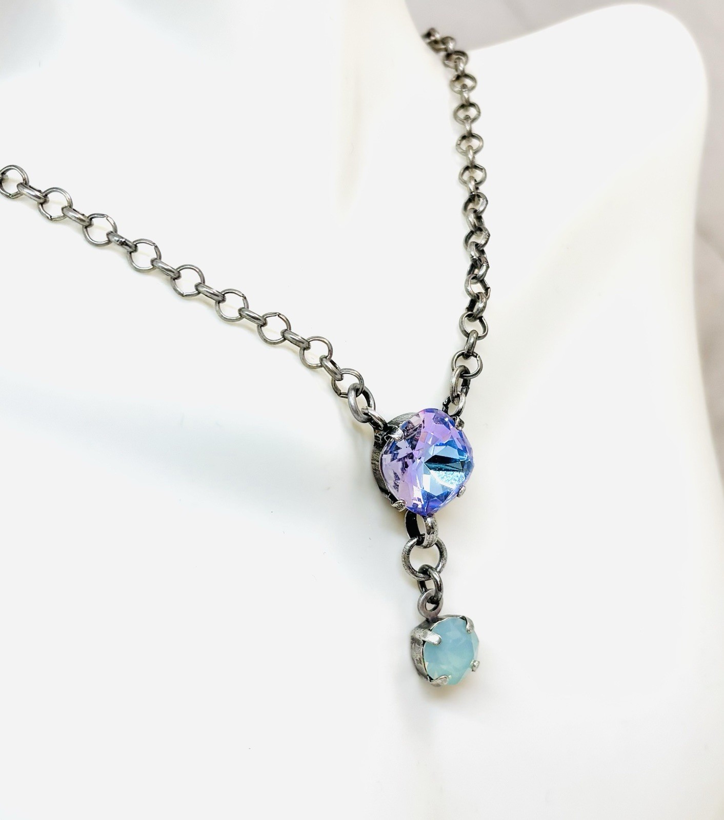 12mm Silver Plated Vitrail Light Lavender Cushion Cut Crystal Cup Chain Pendant
