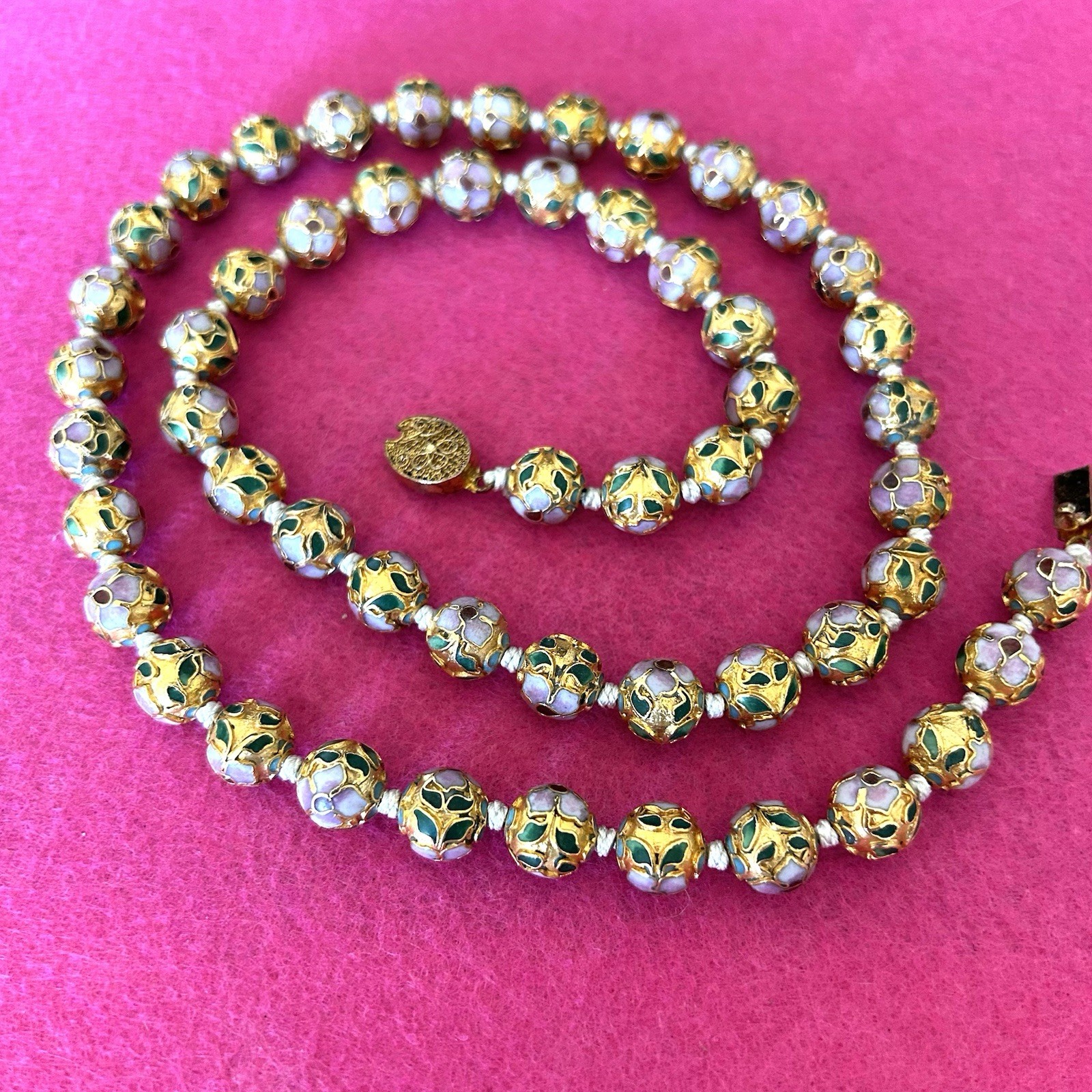 Vintage Chinese Export Cloisonne Enamel Bead Necklace Gold Tone Floral 26”