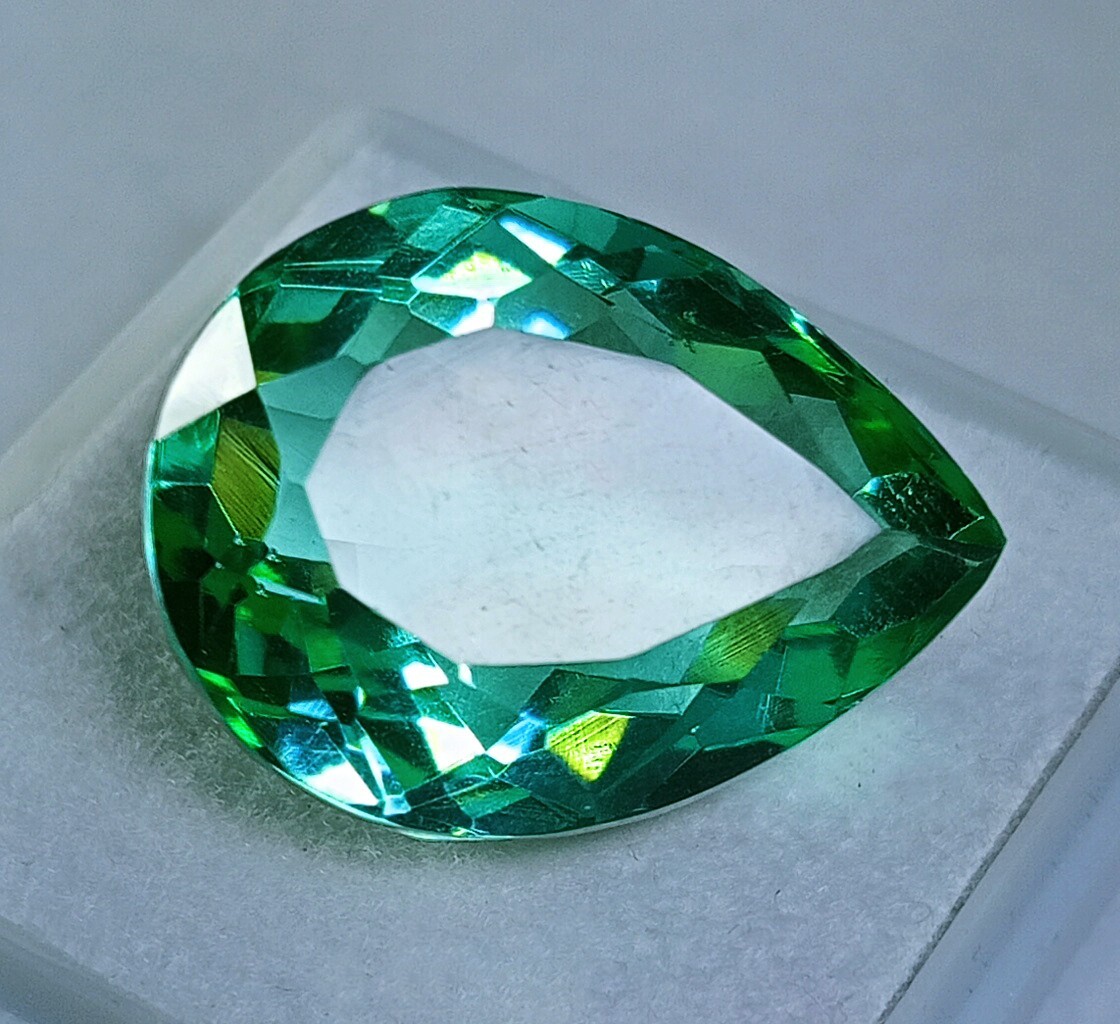 Pear Cut Light Green Topaz Gemstone 18-19Ct Certified Natural Brazilian JP262