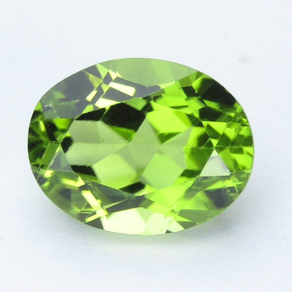 2.23Cts Ravishing Natural Peridot 9x7mm Oval Shape Loose Gemstone Ref-VIDEO