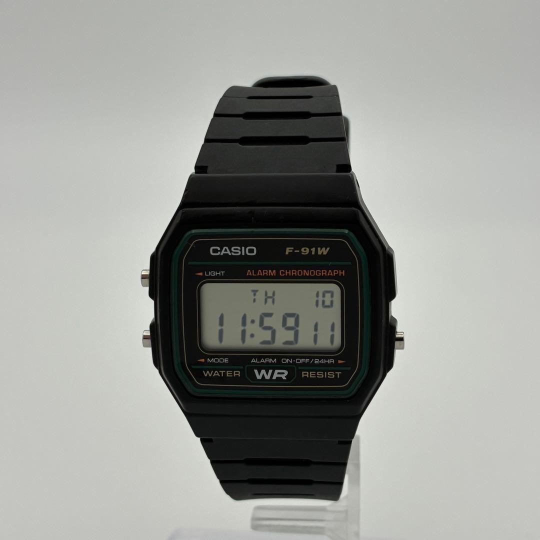 CASIO F-91W Black y2k 00s