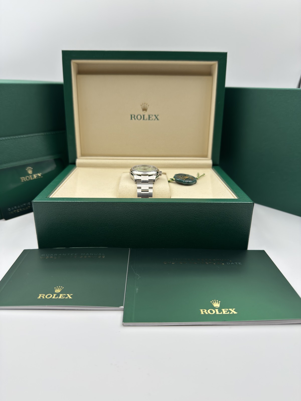 Rolex Oyster Perpetual 31mm Pistachio Dial 277200 Unworn 2025
